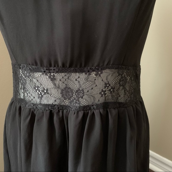 F21 | High Low Dress - Picture 2 of 8